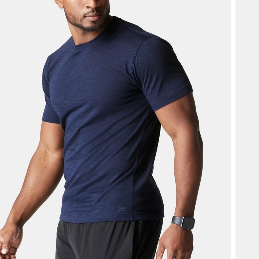 Mens Fabletics The Front Row Tee Shirt - Navy